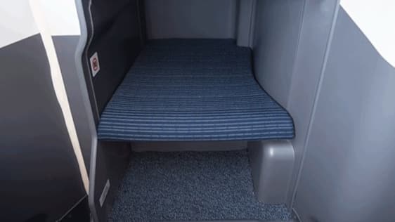 B787-10ビジネスクラスの座席